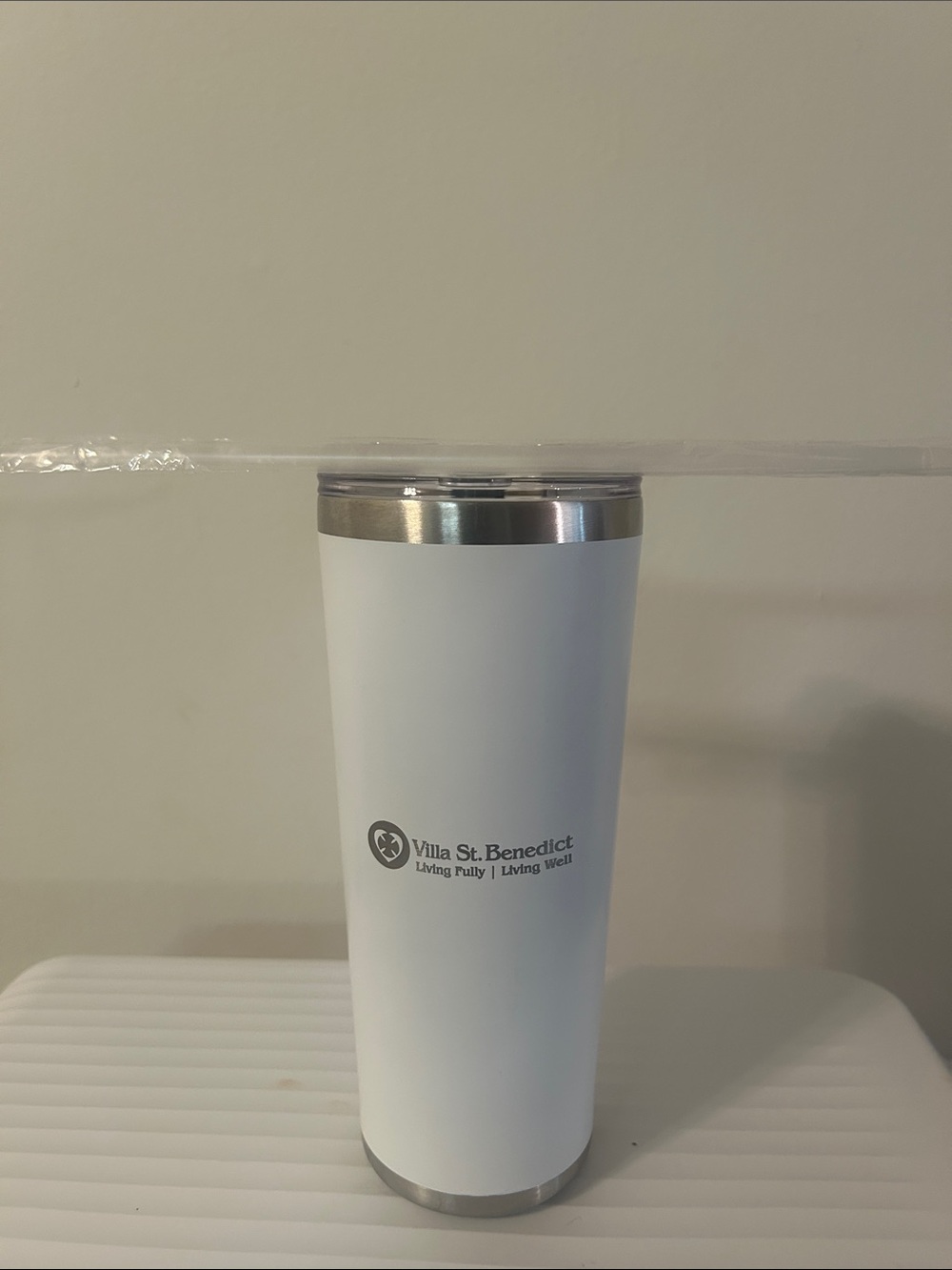 White stainless steel tumbler